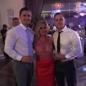 Meet your Posher, Anu lka